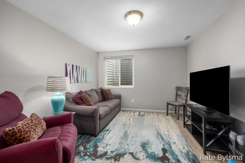 4614 Quaker Hill Court Kentwood, MI 49512