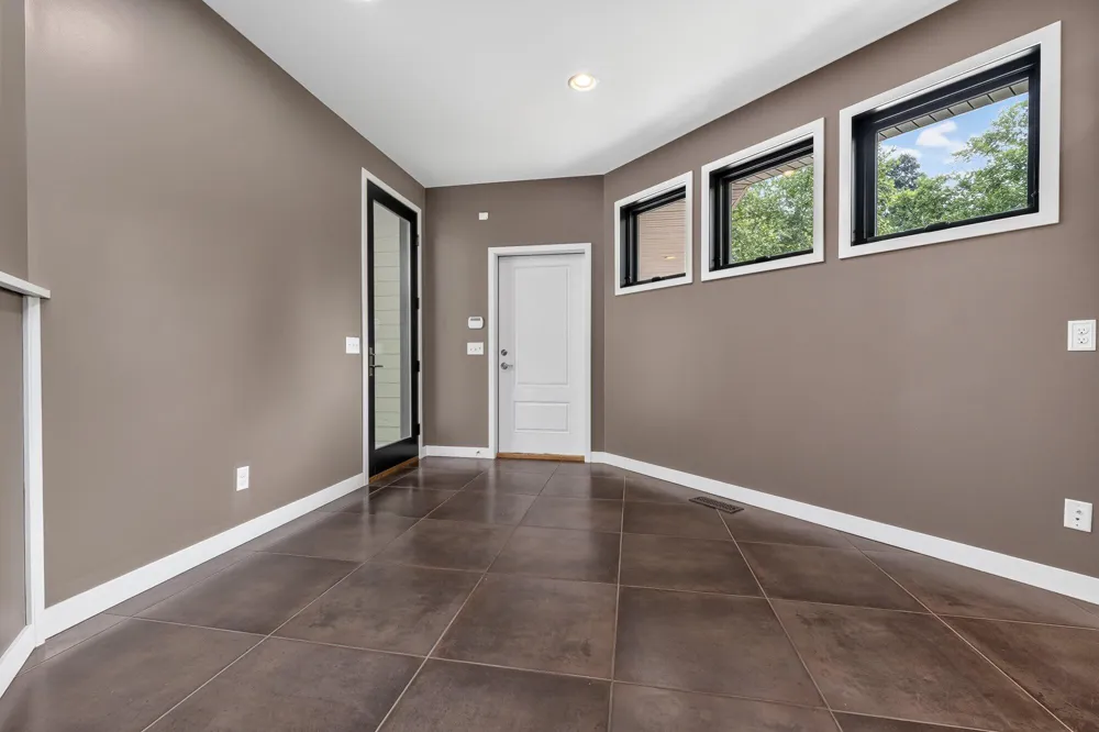 2246 Shelter Pointe Drive Kalamazoo City, MI 49008
