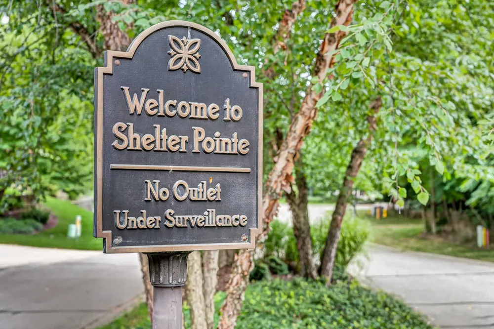 2246 Shelter Pointe Drive Kalamazoo City, MI 49008
