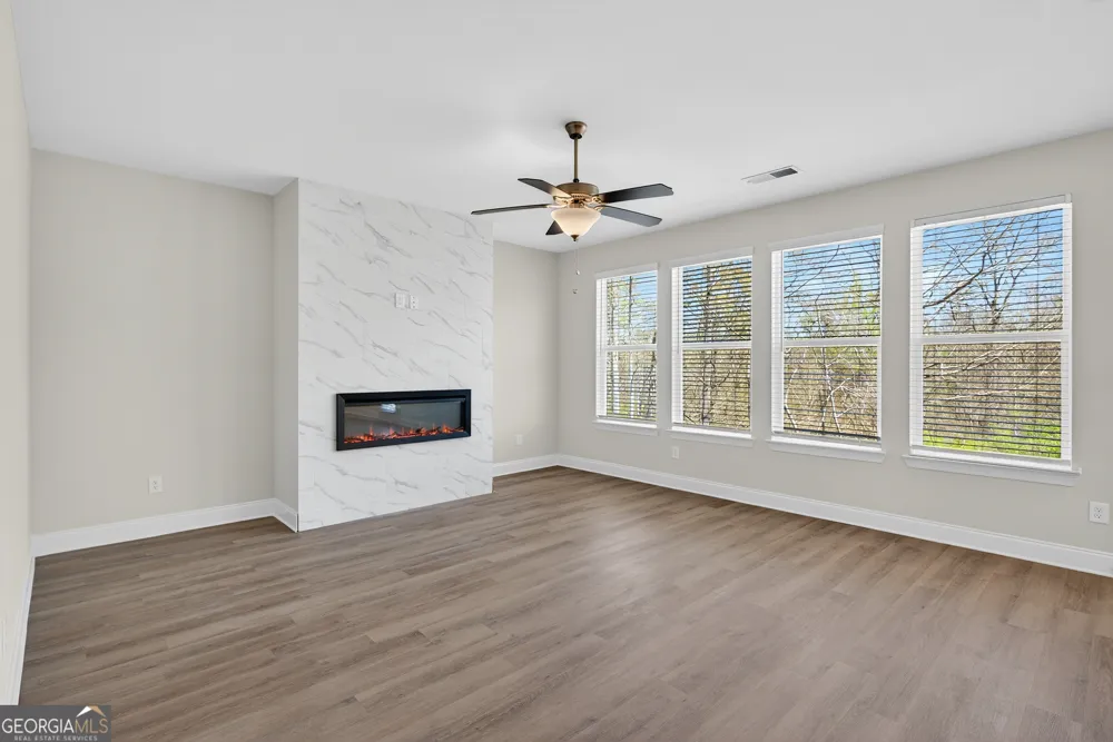 476 Lawson DR Mansfield, GA 30055