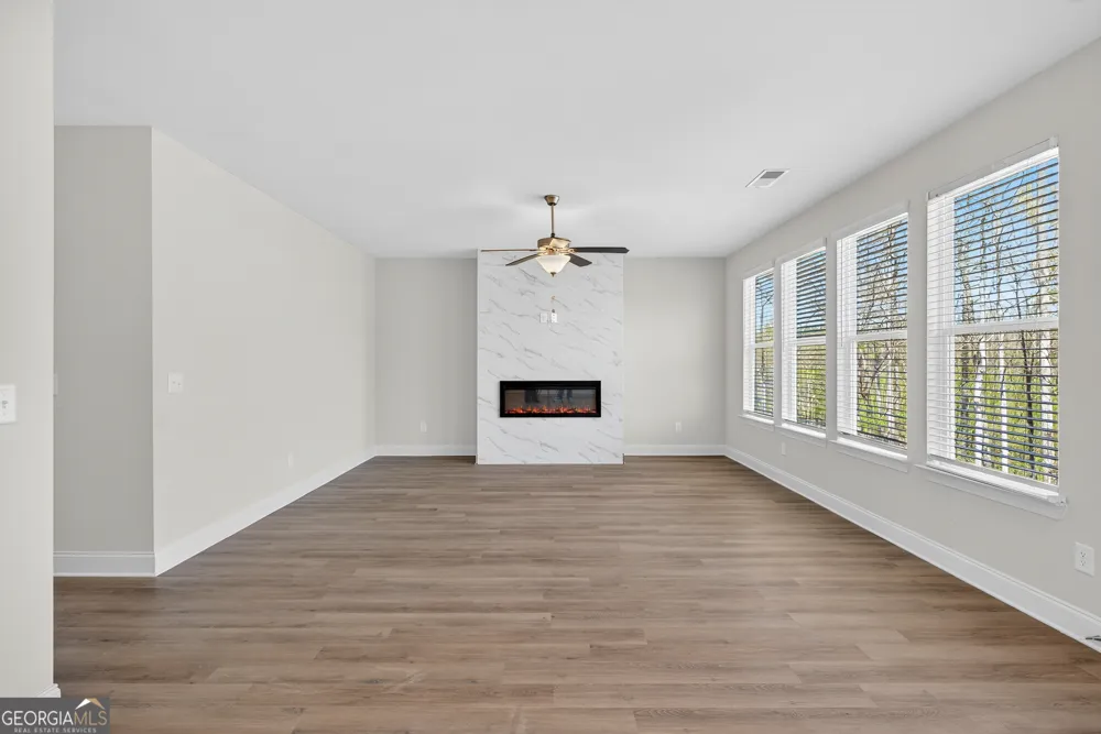 476 Lawson DR Mansfield, GA 30055