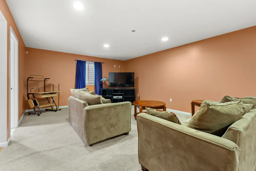 48655 Beulah Way Mattawan, MI 49071