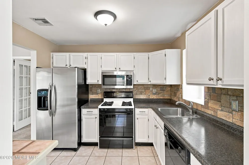 231 Atlantic Street #69 Keyport, NJ 07735