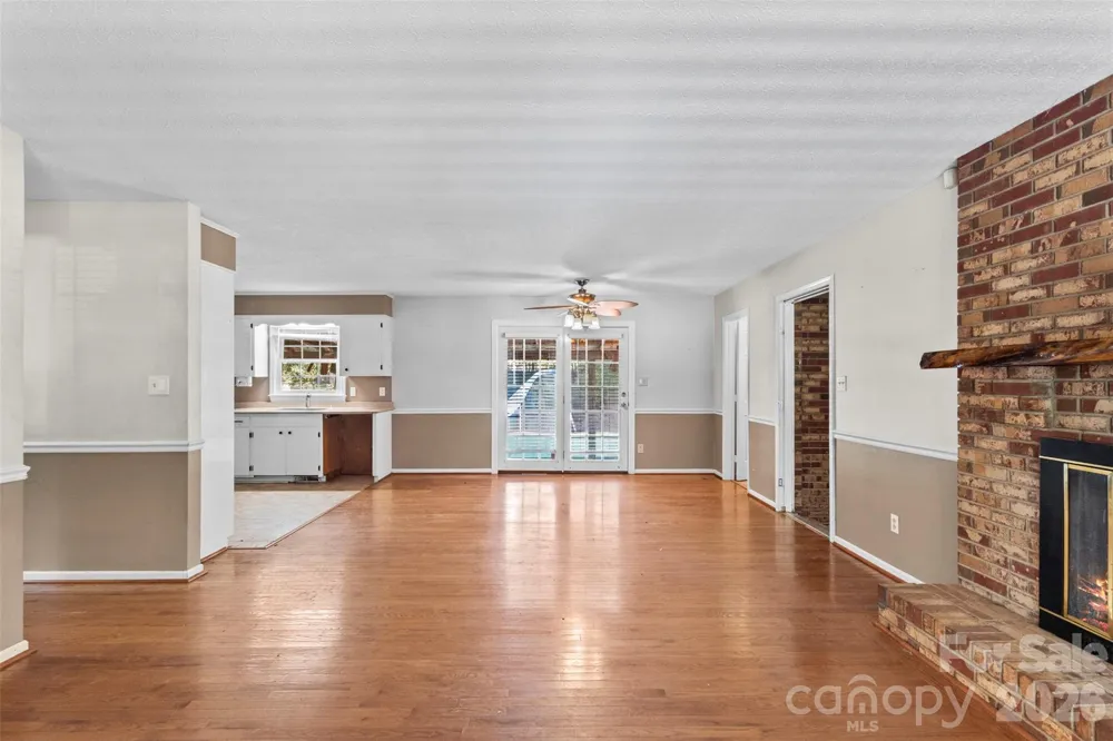 320 Amhurst Drive Kings Mountain, NC 28086