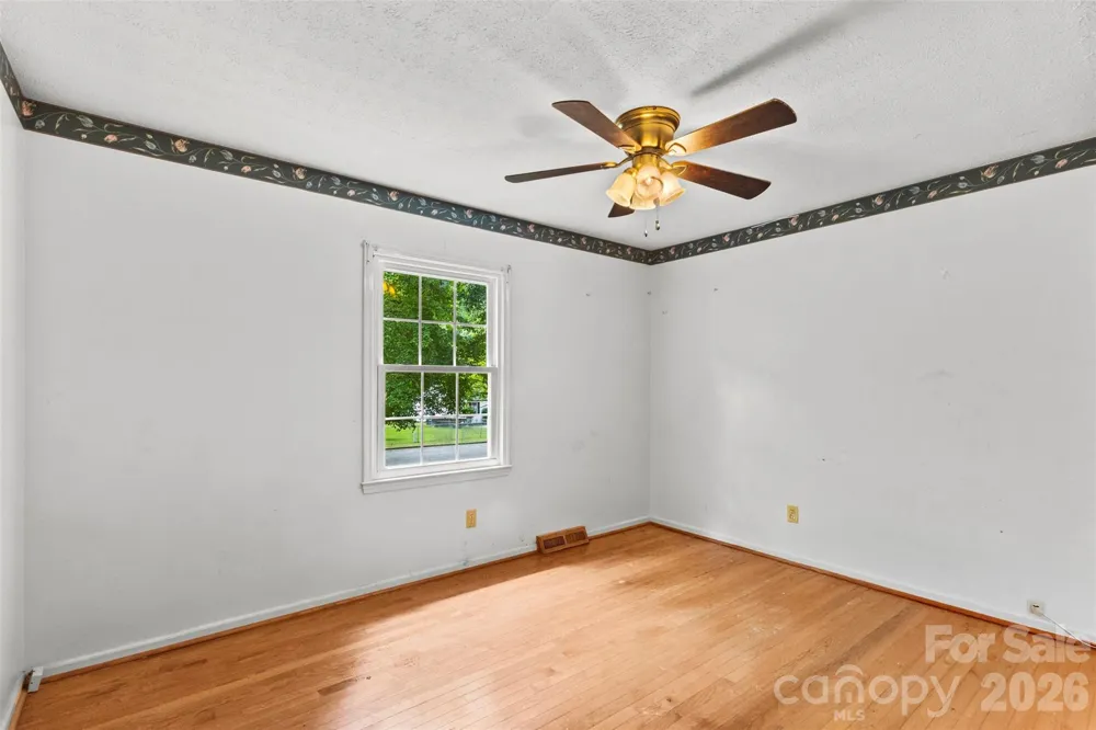 320 Amhurst Drive Kings Mountain, NC 28086