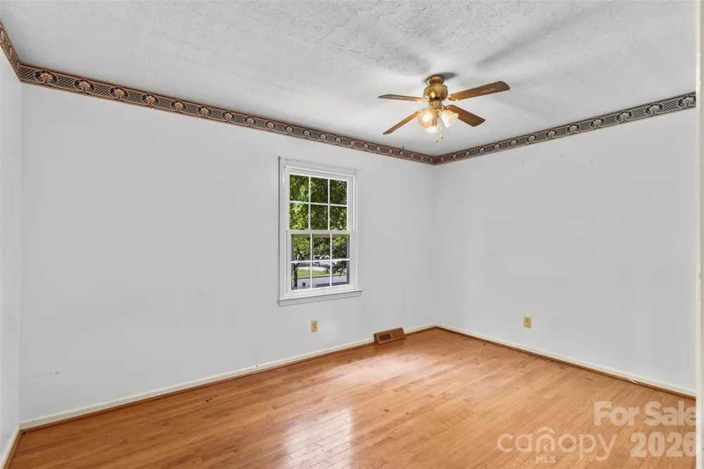 320 Amhurst Drive Kings Mountain, NC 28086