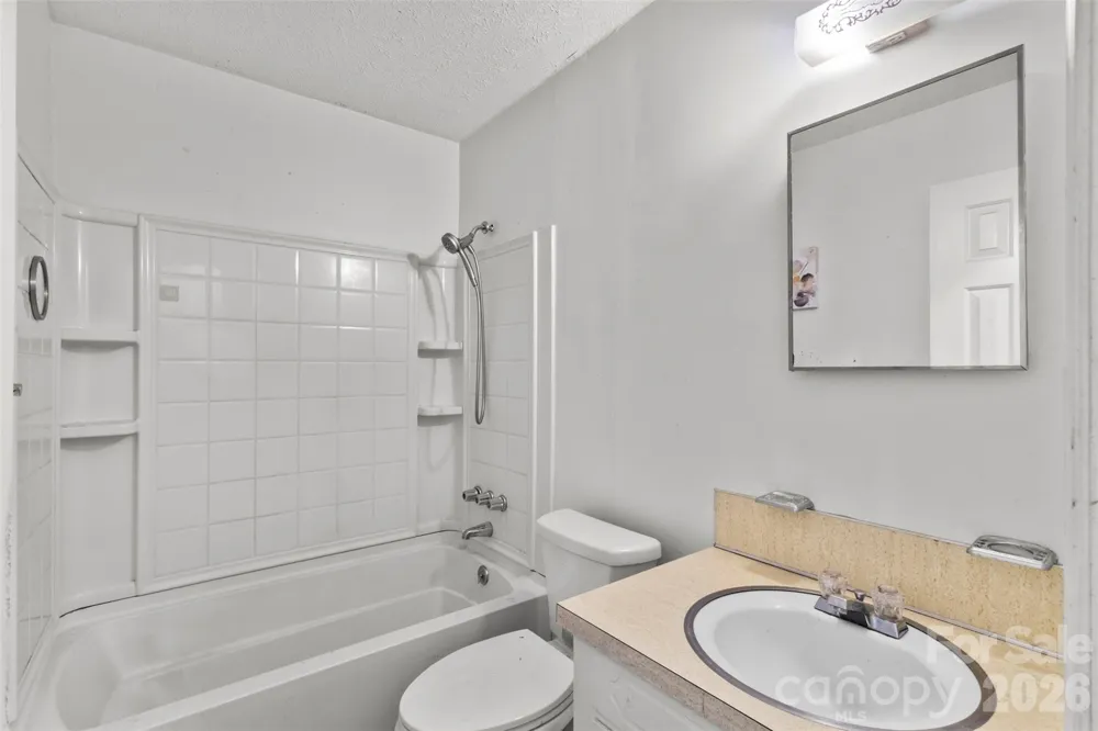 320 Amhurst Drive Kings Mountain, NC 28086