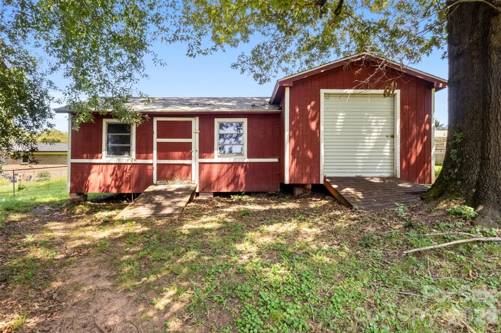 320 Amhurst Drive Kings Mountain, NC 28086