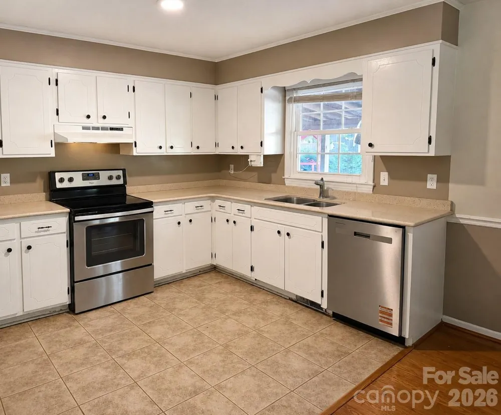 320 Amhurst Drive Kings Mountain, NC 28086