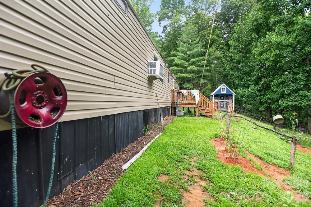 997 Bethel Ridge Lane Morganton, NC 28655