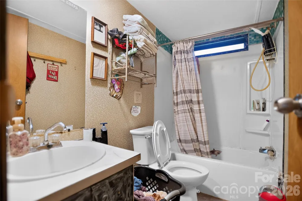997 Bethel Ridge Lane Morganton, NC 28655