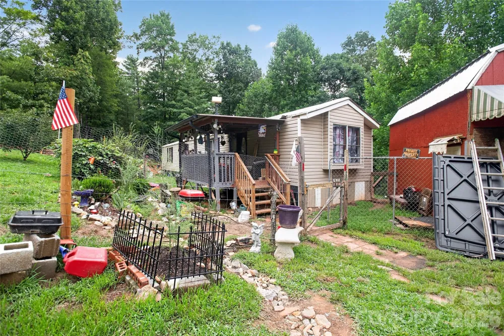 997 Bethel Ridge Lane Morganton, NC 28655