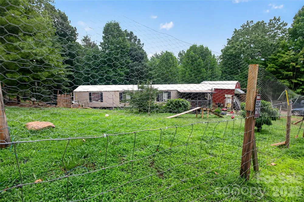 997 Bethel Ridge Lane Morganton, NC 28655