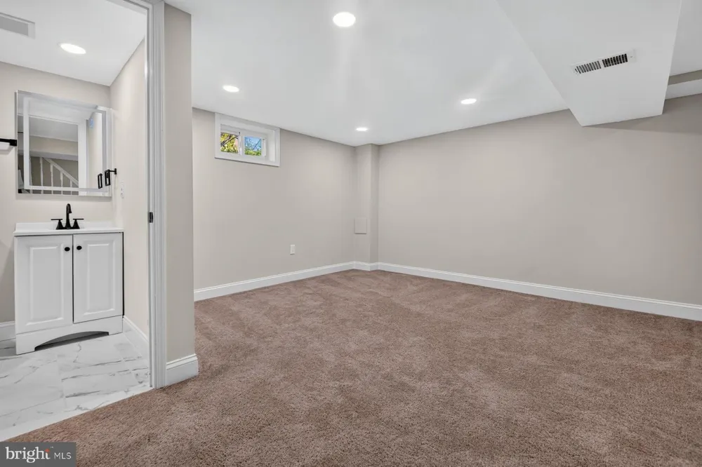 3409 PINEWOOD AVENUE Baltimore, MD 21206