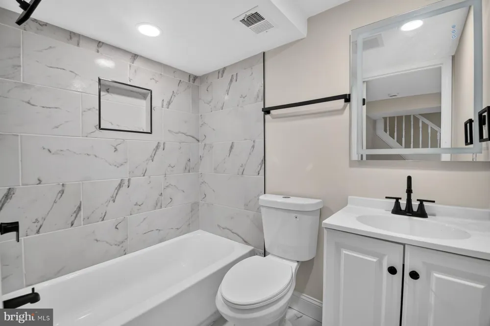 3409 PINEWOOD AVENUE Baltimore, MD 21206
