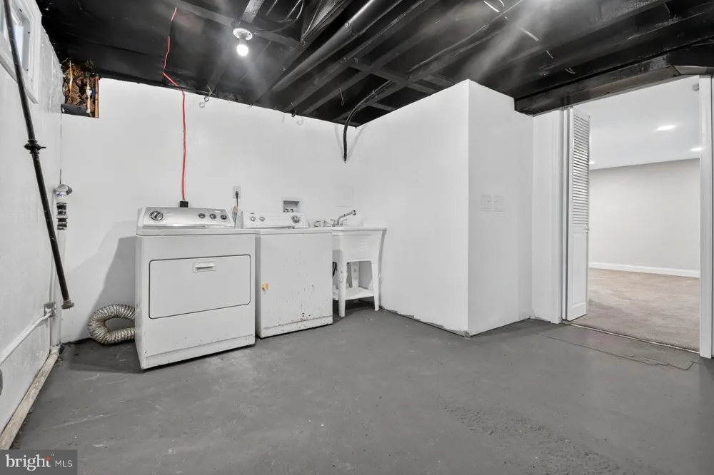3409 PINEWOOD AVENUE Baltimore, MD 21206