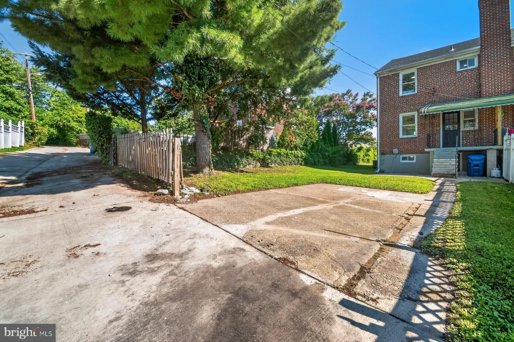 3409 PINEWOOD AVENUE Baltimore, MD 21206
