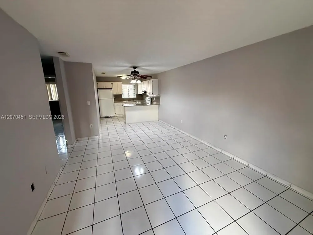 6278 W 22nd Ct #14 Hialeah, FL 33016