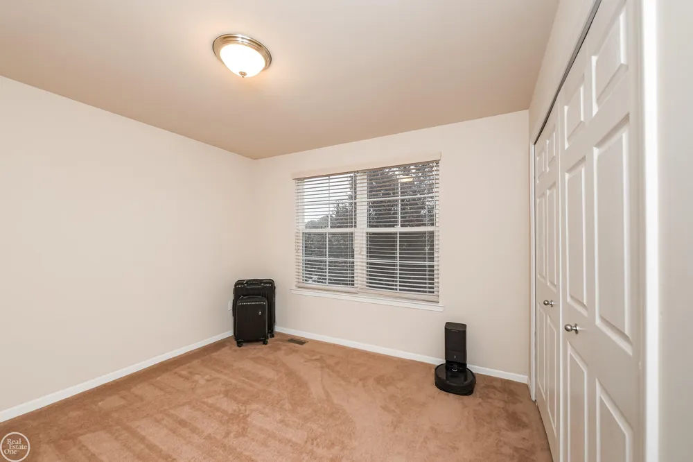 38315 Maple Drive Clinton Charter Township, MI 48038