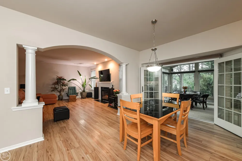 38315 Maple Drive Clinton Charter Township, MI 48038