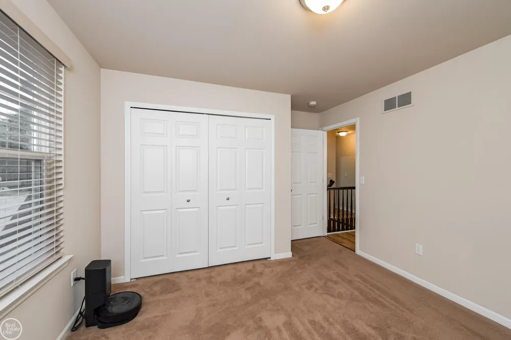 38315 Maple Drive Clinton Charter Township, MI 48038