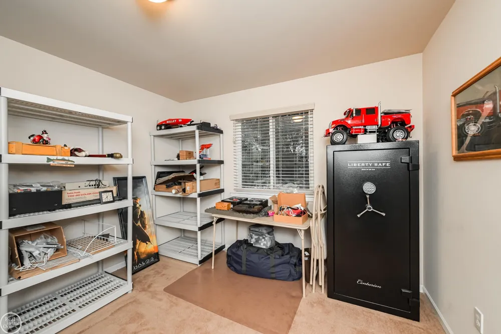 38315 Maple Drive Clinton Charter Township, MI 48038