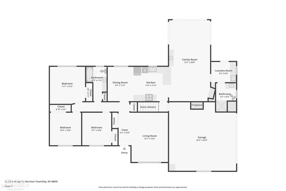37936 Seaway Ct Court Harrison Charter Township, MI 48045