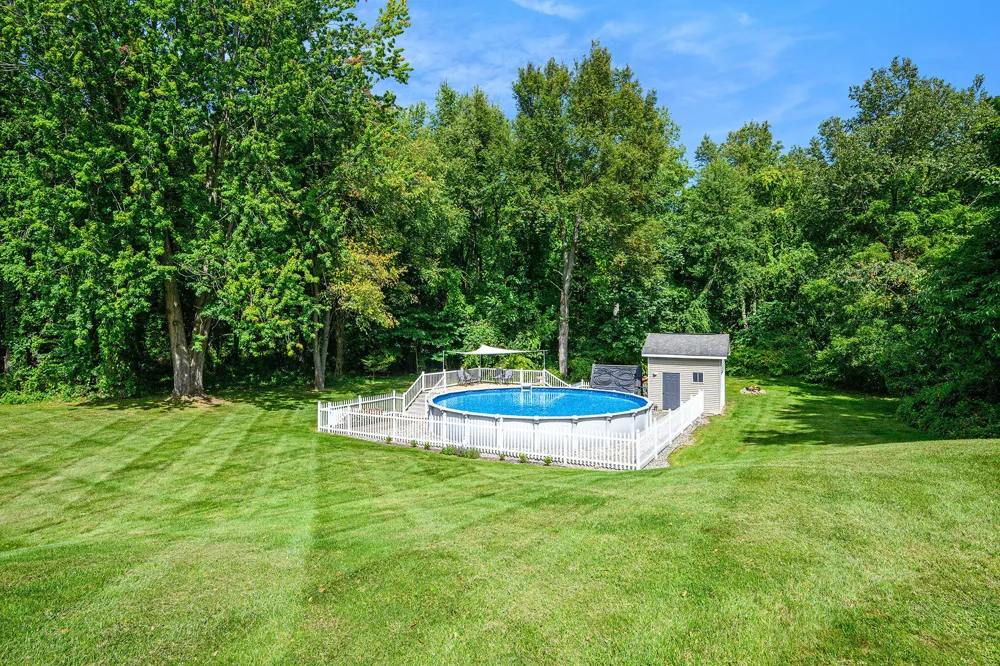 5856 Windingwood Drive Oshtemo Charter Township, MI 49009