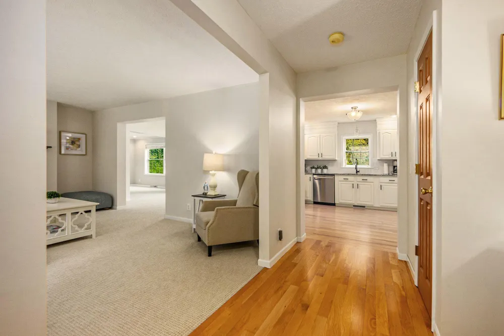 5856 Windingwood Drive Oshtemo Charter Township, MI 49009