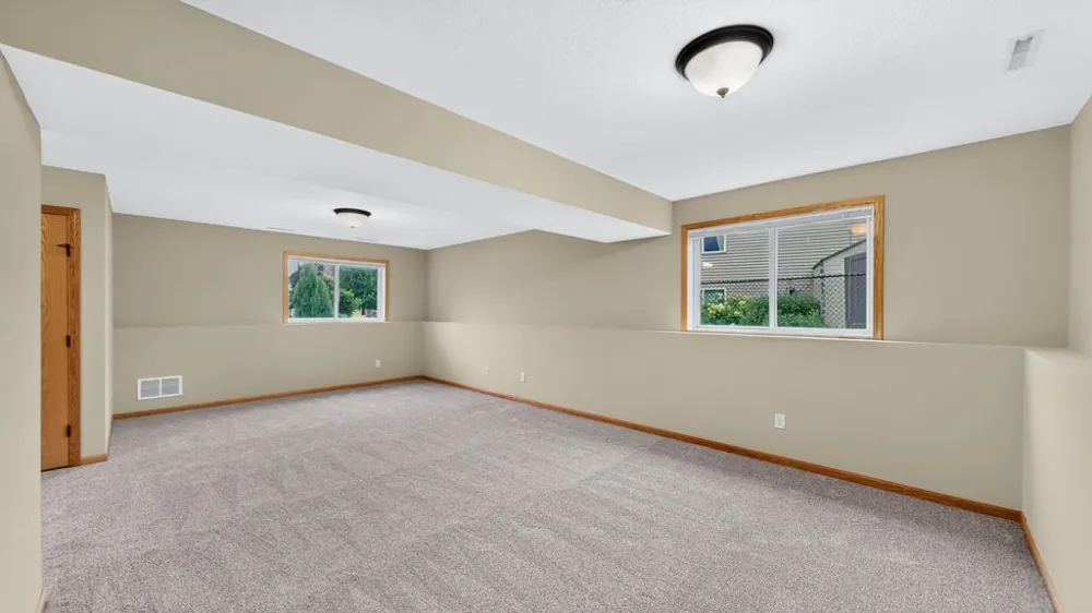 4569 Arctic Fox Road NW Rochester, MN 55901