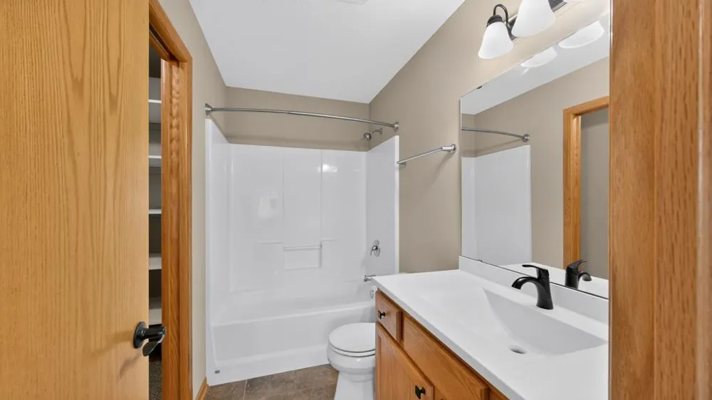 4569 Arctic Fox Road NW Rochester, MN 55901