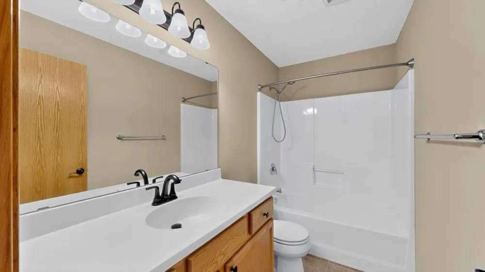 4569 Arctic Fox Road NW Rochester, MN 55901