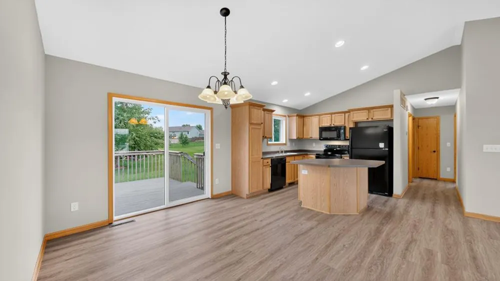 4569 Arctic Fox Road NW Rochester, MN 55901