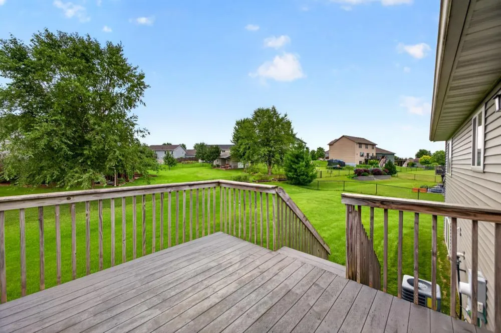 4569 Arctic Fox Road NW Rochester, MN 55901