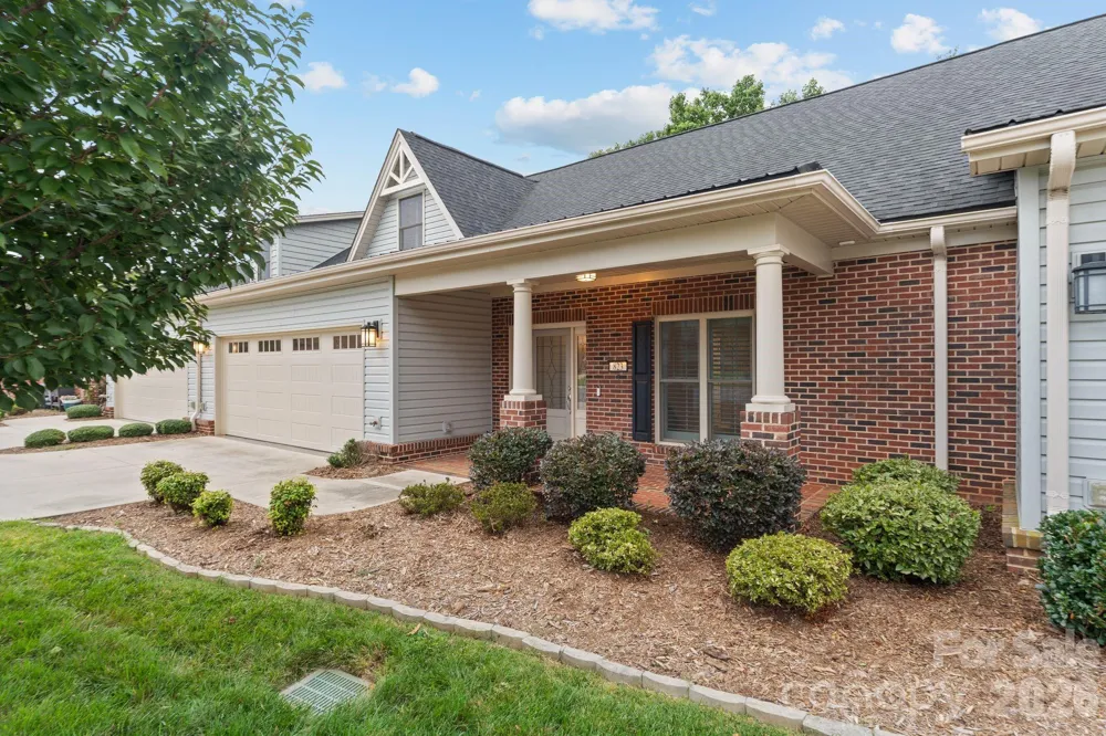 823 Iris Lane Newton, NC 28658