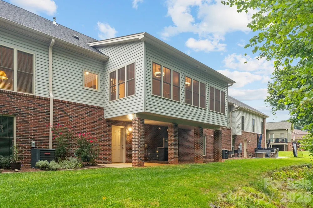 823 Iris Lane Newton, NC 28658
