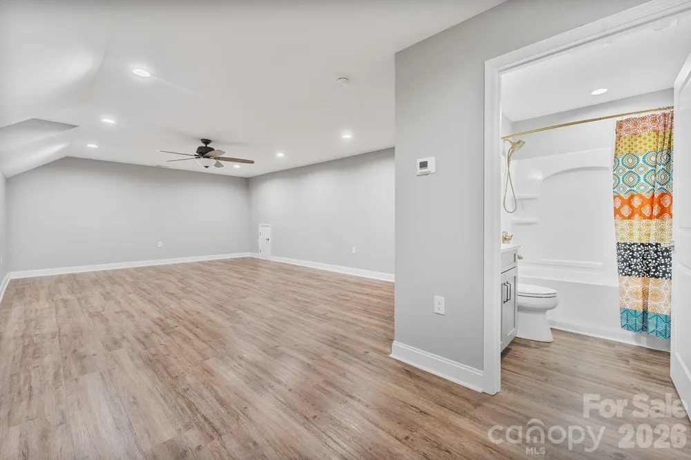 823 Iris Lane Newton, NC 28658