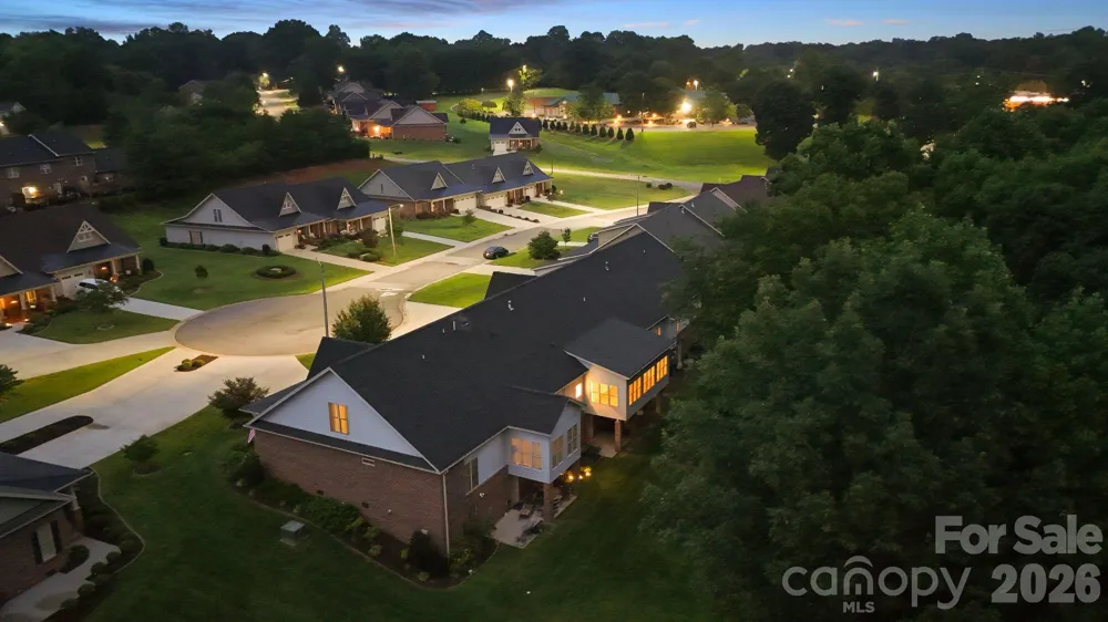 823 Iris Lane Newton, NC 28658