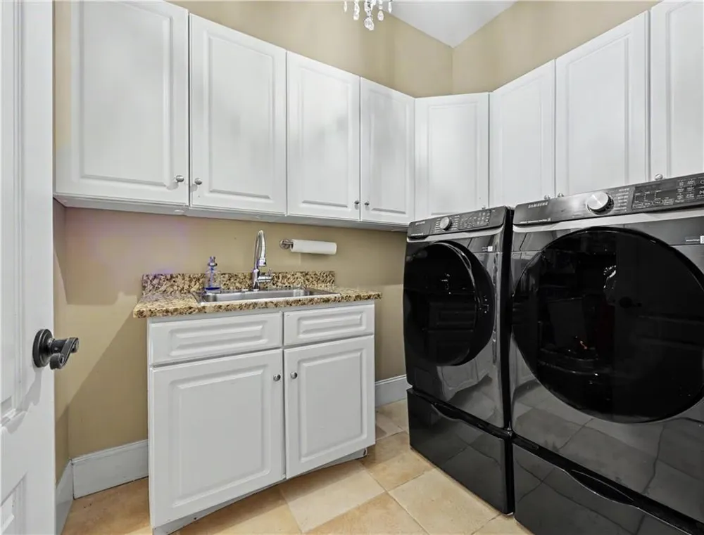 53 Saint Ives Circle Winder, GA 30680