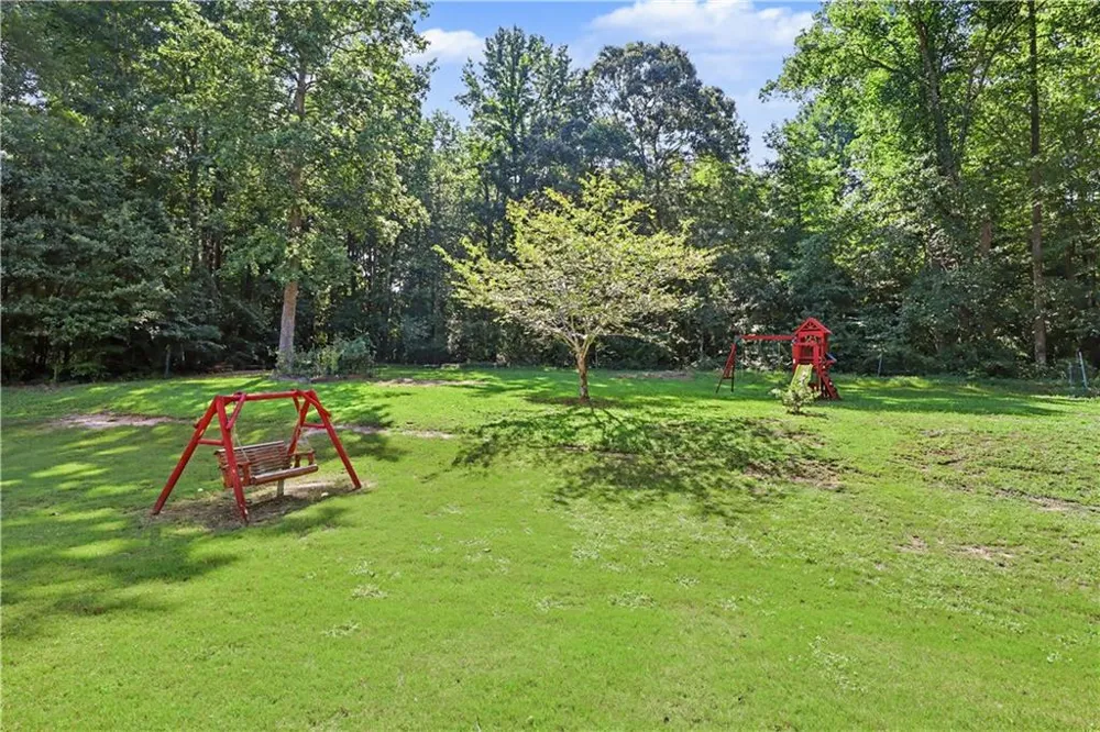 53 Saint Ives Circle Winder, GA 30680