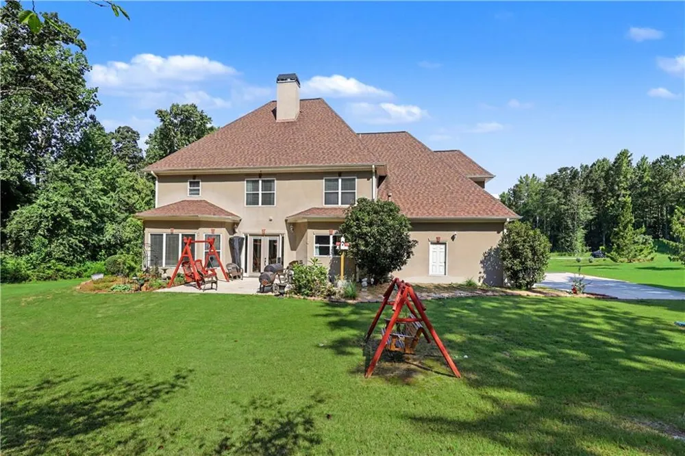 53 Saint Ives Circle Winder, GA 30680