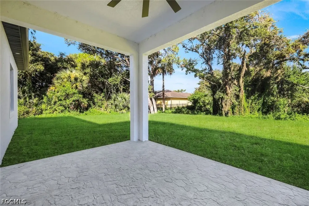 Acorn Circle Labelle, FL 33935