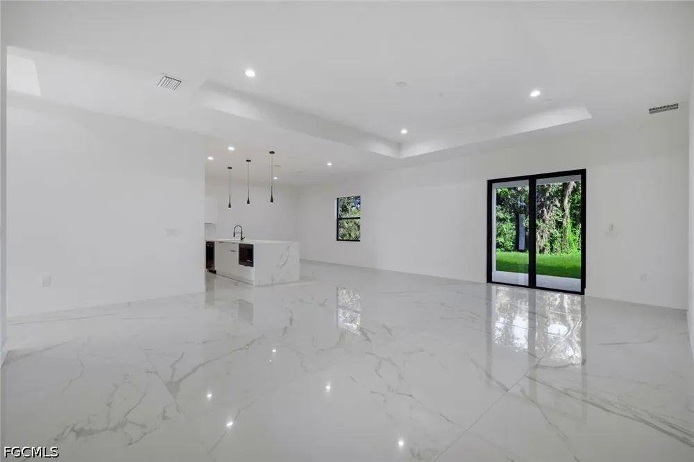 Acorn Circle Labelle, FL 33935