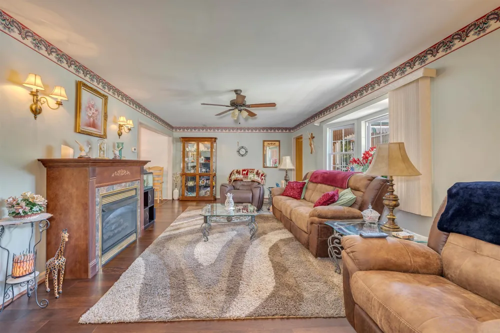 11 Aspen Drive Cape May Court House, NJ 08210