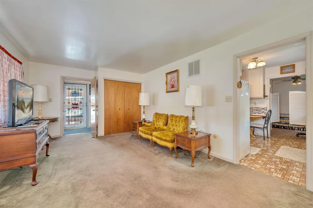 11 Aspen Drive Cape May Court House, NJ 08210