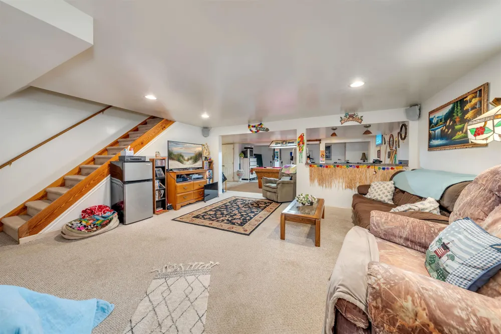 11 Aspen Drive Cape May Court House, NJ 08210
