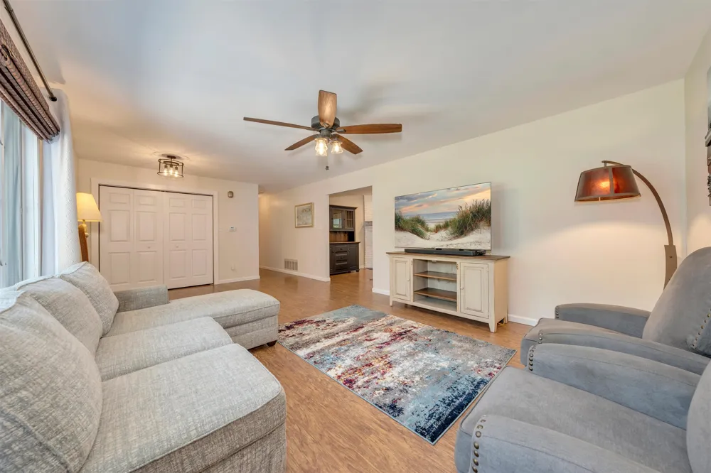 41 Stagecoach Road Cape May Court House, NJ 08210