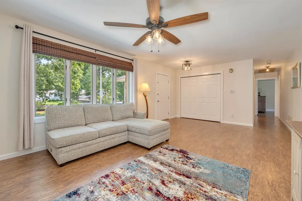 41 Stagecoach Road Cape May Court House, NJ 08210