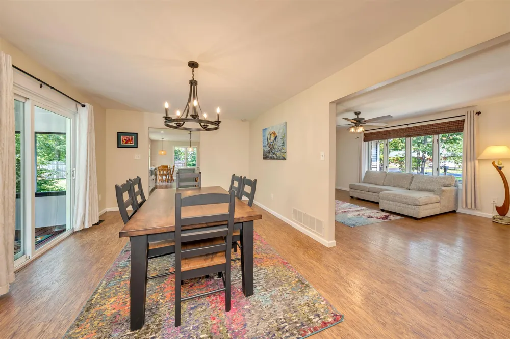 41 Stagecoach Road Cape May Court House, NJ 08210