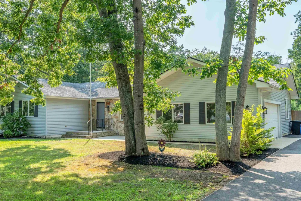41 Stagecoach Road Cape May Court House, NJ 08210